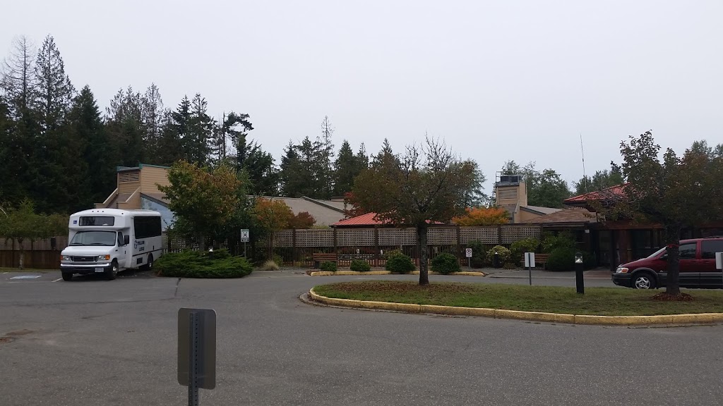 Trillium Lodge | 401 Moilliet St, Parksville, BC V9P 2G9, Canada | Phone: (250) 947-8230