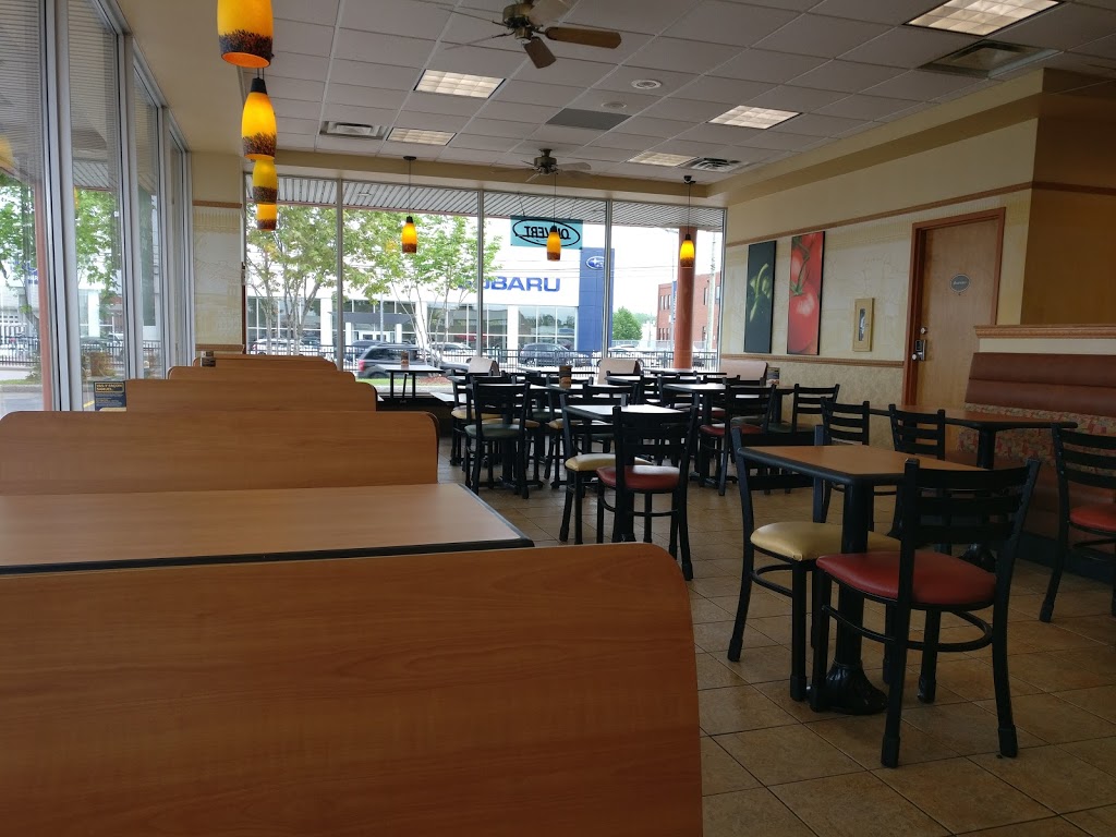 Subway | 1-1030 Boulevard Saint-Joseph, Gatineau, QC J8Z 1T3, Canada | Phone: (819) 777-8588