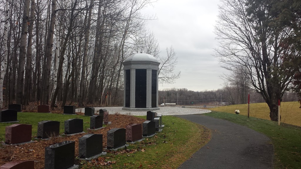Cimetière et Complexe funéraire Belvédère / Belvedere Cemetery & | 22025 Route Transcanadienne, Senneville, QC H9X 0B2, Canada | Phone: (514) 457-4440
