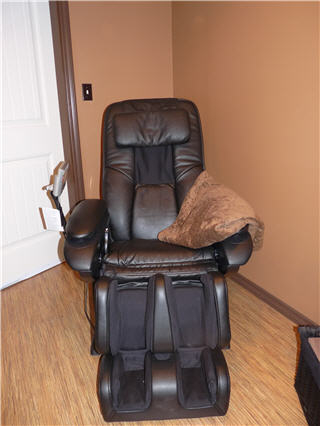 Emelle Studio | 2980 Cosgrove Crescent, Nanaimo, BC V9S 3P8, Canada | Phone: (250) 751-3327