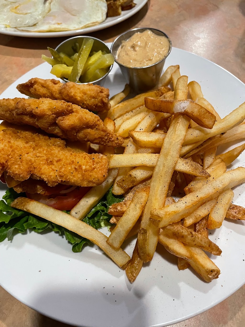 Anthonys Grill | 200 John St W E2, Oshawa, ON L1J 2B4, Canada | Phone: (905) 240-2444