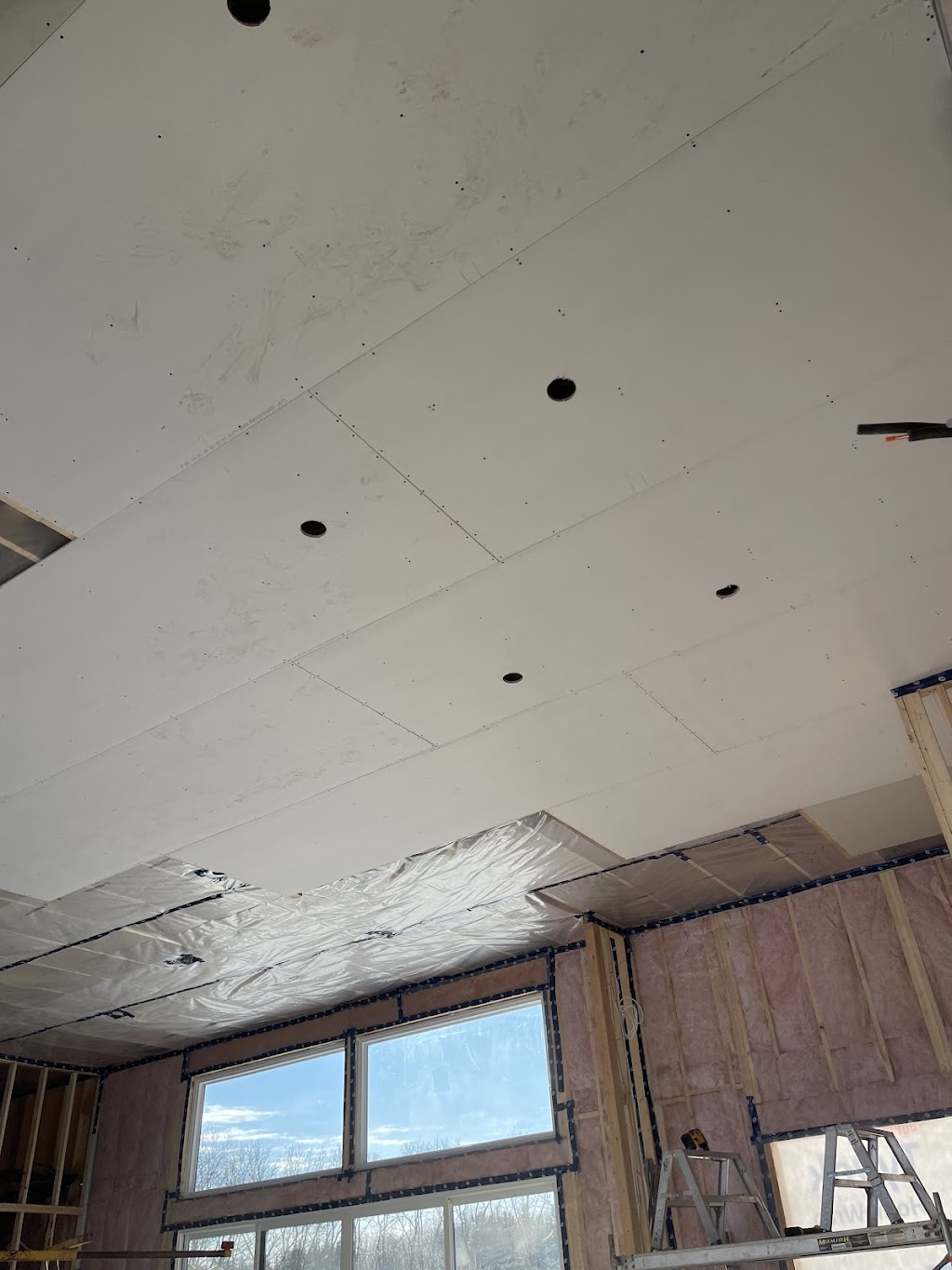 A Cut Above Drywall Inc. | 8384 Willoughby Dr, Niagara Falls, ON L2G 6X5, Canada | Phone: (289) 968-8331