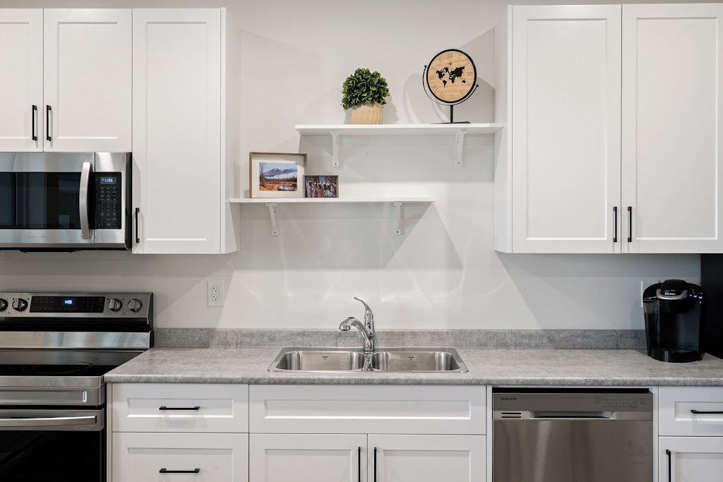 Hillsides Haven | 51185 Charlotte Pl, Chilliwack, BC V4Z 0E5, Canada | Phone: (778) 870-3874
