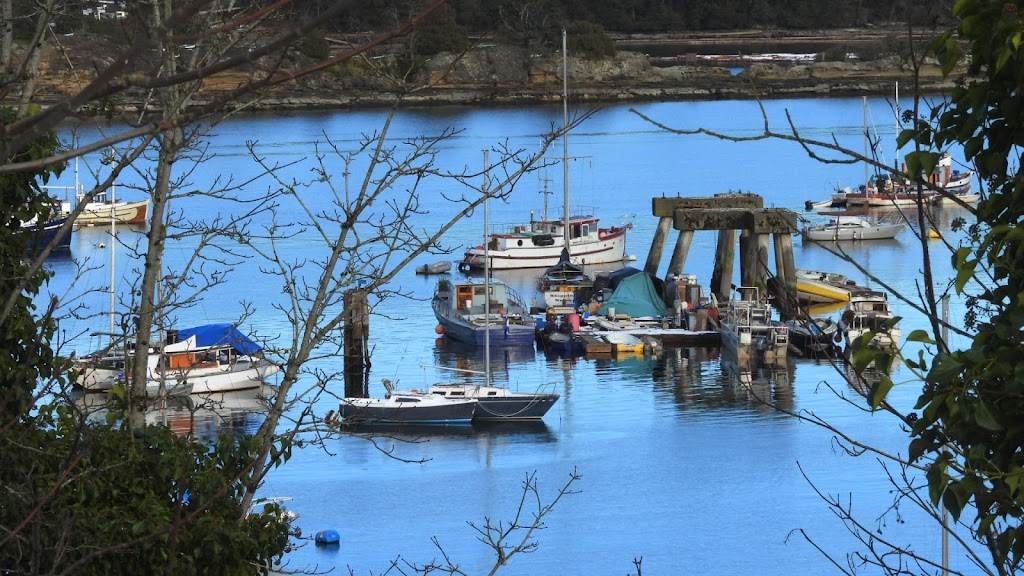 Ladysmith Fishermans Wharf | 837 Ludlow Rd, Ladysmith, BC V9G 1A1, Canada | Phone: (250) 245-7511