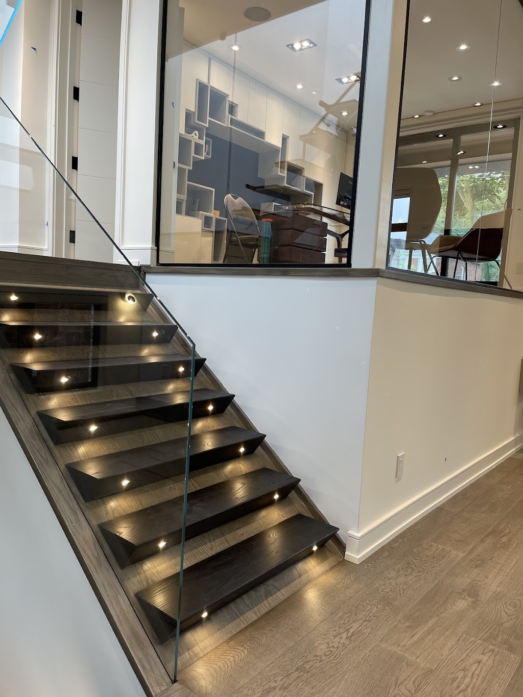 J.L.S Electric | 13290 Keele St, King City, ON L7B 1J2, Canada | Phone: (416) 834-7545