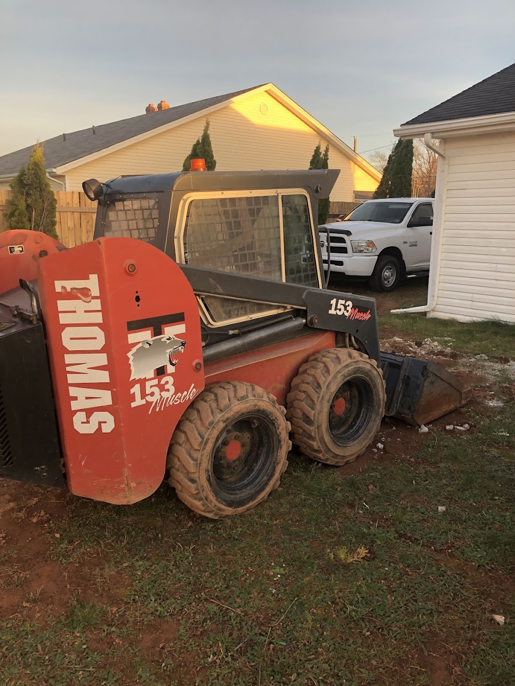ED Trucking and skid steer service | 55 Lowther Dr, Cornwall, PE C0A 1H5, Canada | Phone: (902) 314-1505