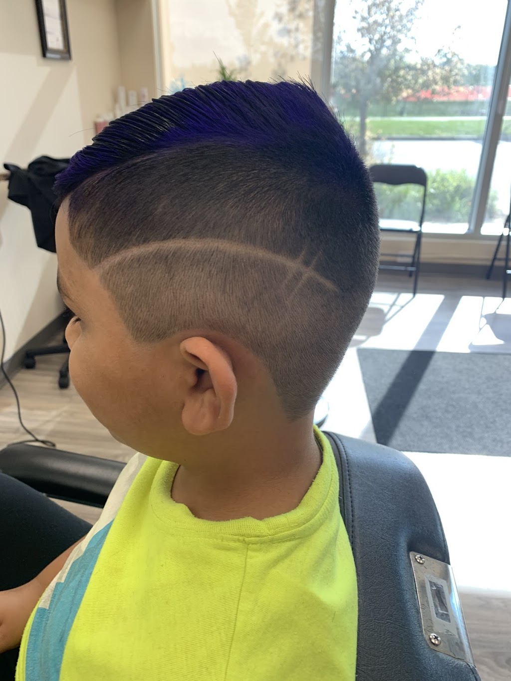 Trumpeter Salon & Spa | 2230 Trumpeter Way NW #106A, Edmonton, AB T5V 1T8, Canada | Phone: (780) 250-3847