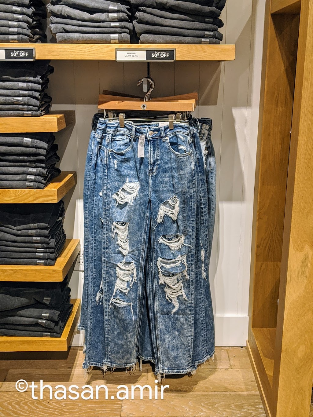 American Eagle Outlet | 900 Dufferin St Unit 0200, Toronto, ON M6H 4A9, Canada | Phone: (416) 538-9796