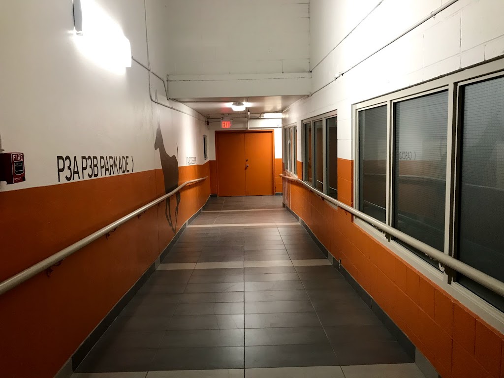 Cascade Parkade (Public Parking) | 316 Marten St, Banff, AB T1L 1C1, Canada | Phone: (403) 762-8484