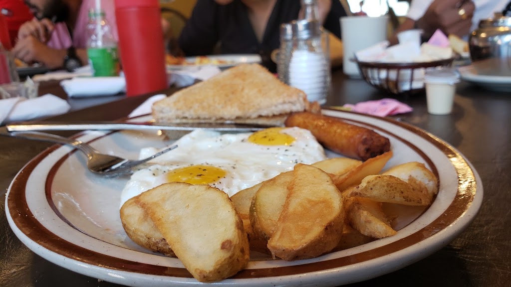 Kirkfield Restaurant | 991 Portage Rd, Kirkfield, ON K0M 2B0, Canada | Phone: (705) 438-5385