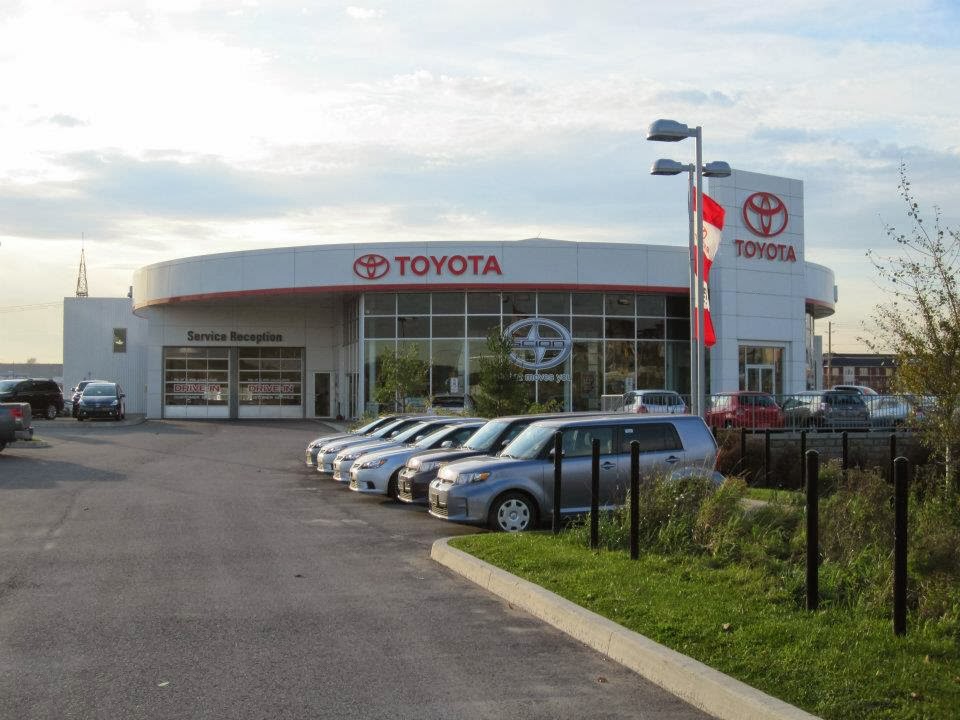 NewRoads Aurora Toyota | 669 Wellington St E, Aurora, ON L4G 0C9, Canada | Phone: (905) 727-1948