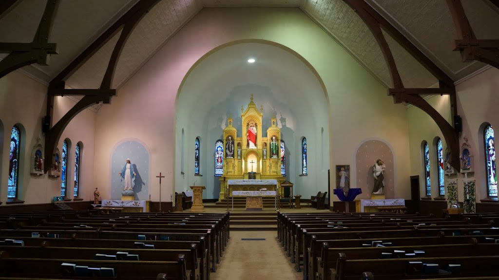 Sacred Heart Church | 9141 ON-6, Kenilworth, ON N0G 2E0, Canada | Phone: (519) 848-3210