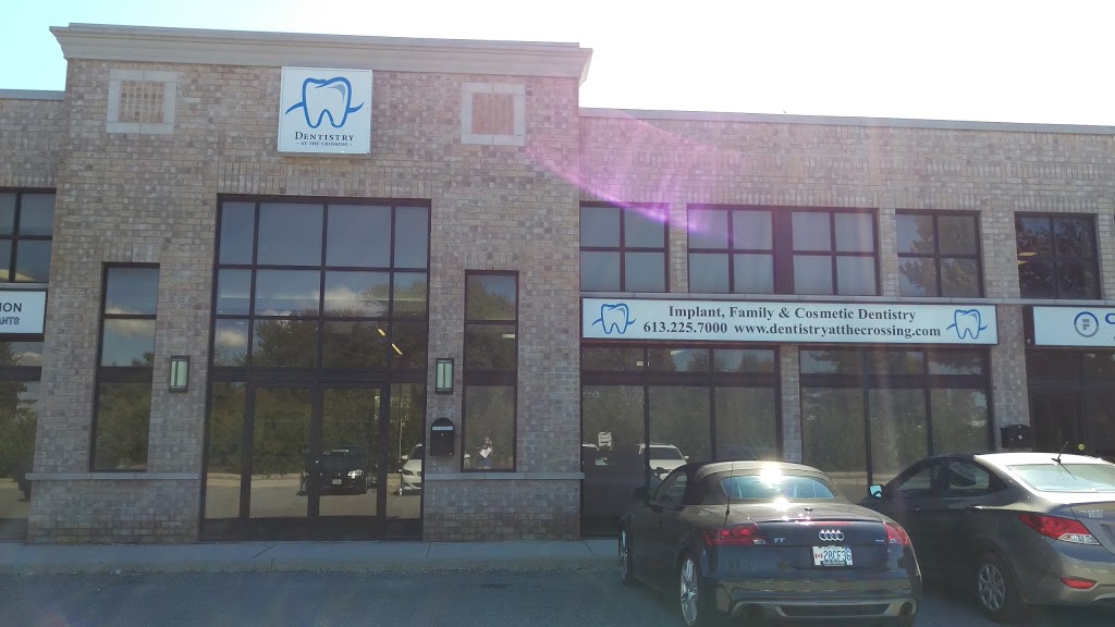 Dentistry at the Crossing - Implant & Cosmetic Dentistry | 1884 Merivale Rd, Nepean, ON K2G 1E6, Canada | Phone: (613) 225-7000