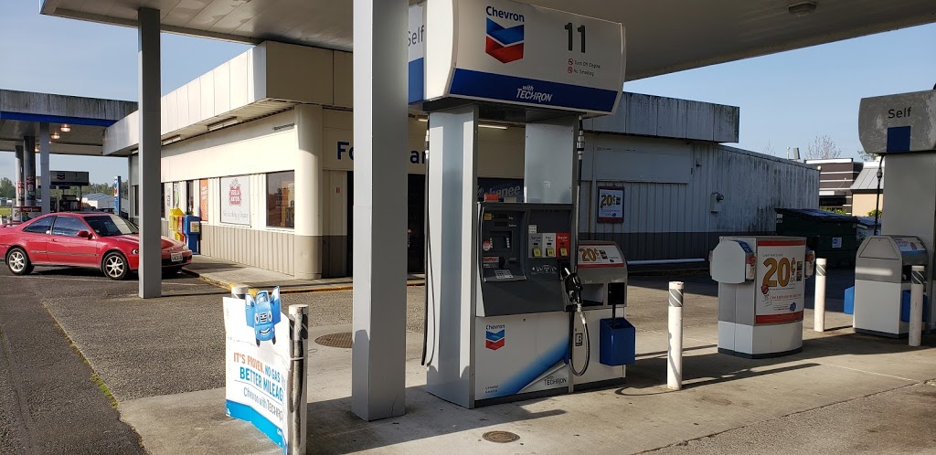 Chevron Blaine | 1350 H St, Blaine, WA 98230, USA | Phone: (360) 332-5500