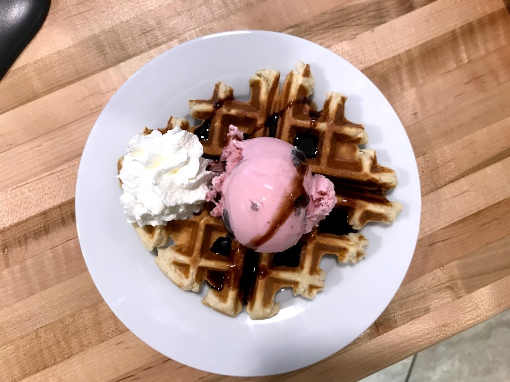 Cafe Laurent | 1716 Calabogie Rd, Burnstown, ON K0J 1G0, Canada | Phone: (613) 432-3535