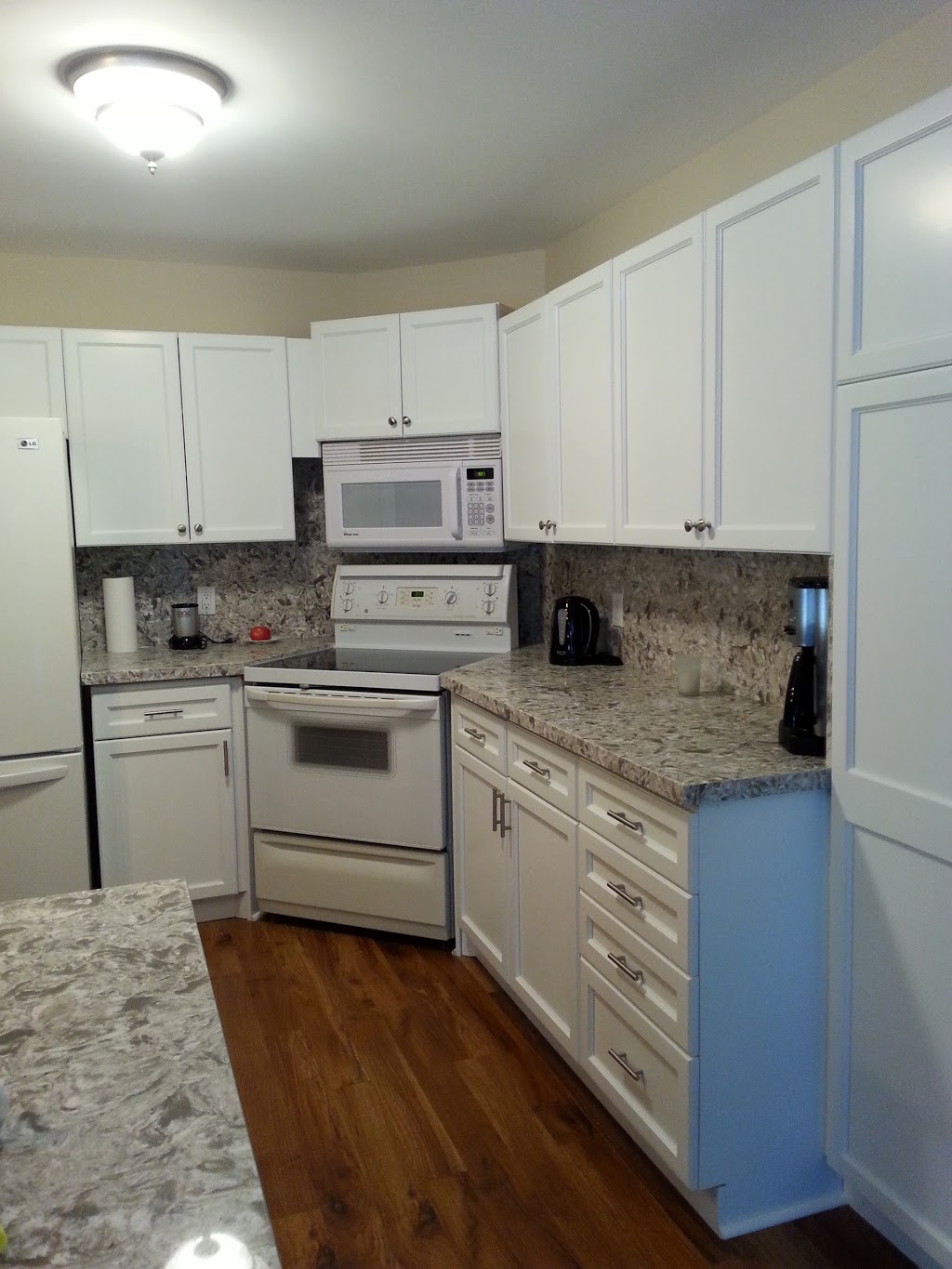 Vivid Stones & Quartz Inc | 54 Howden Rd B, Scarborough, ON M1R 3E4, Canada | Phone: (416) 751-4994