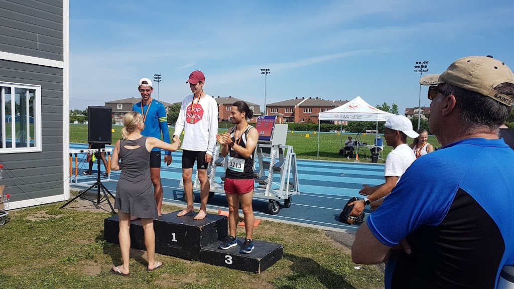 Stade dathlétisme Richard-Garneau | 401 Bd du Domaine, Sainte-Thérèse, QC J7E 4S4, Canada | Phone: (450) 434-1440