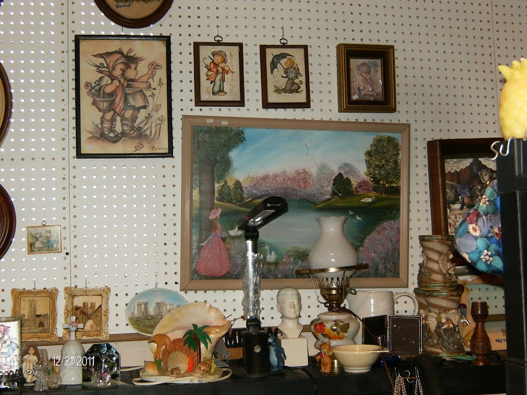 PEI: Pictures, Paintings, Prints, Potatoes | 21081 Highway 2, Old Garage near Junction Rd. 264 and highway 2., Fredericton P.E., PE C0A 1N0, Canada | Phone: (902) 786-3777