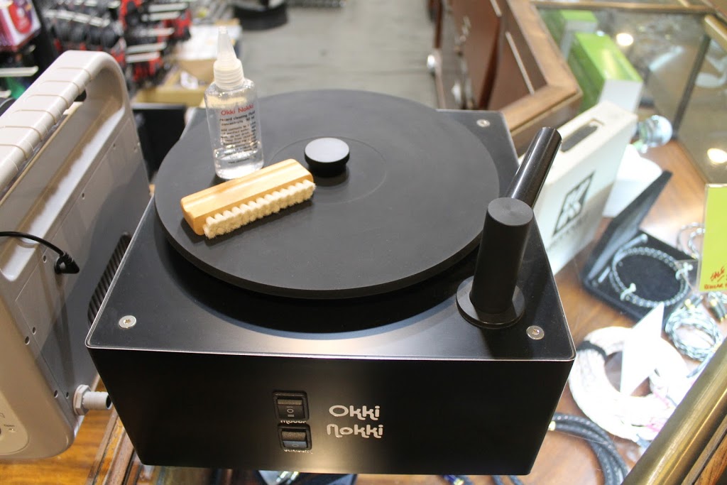 Target Hi Fi | 144 Dundas St, London, ON N6A 1G1, Canada | Phone: (519) 434-6135
