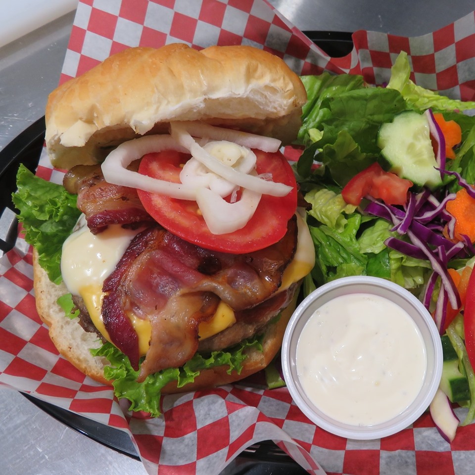 The Diner at Shortys | 1114D Railway St, Crossfield, AB T0M 0S0, Canada | Phone: (403) 941-1114