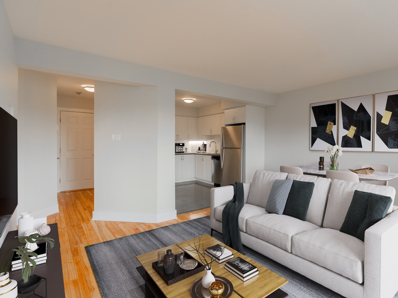 496 Delmar Avenue | 496 Av. Delmar, Pointe-Claire, QC H9R 5V4, Canada | Phone: (438) 795-9818