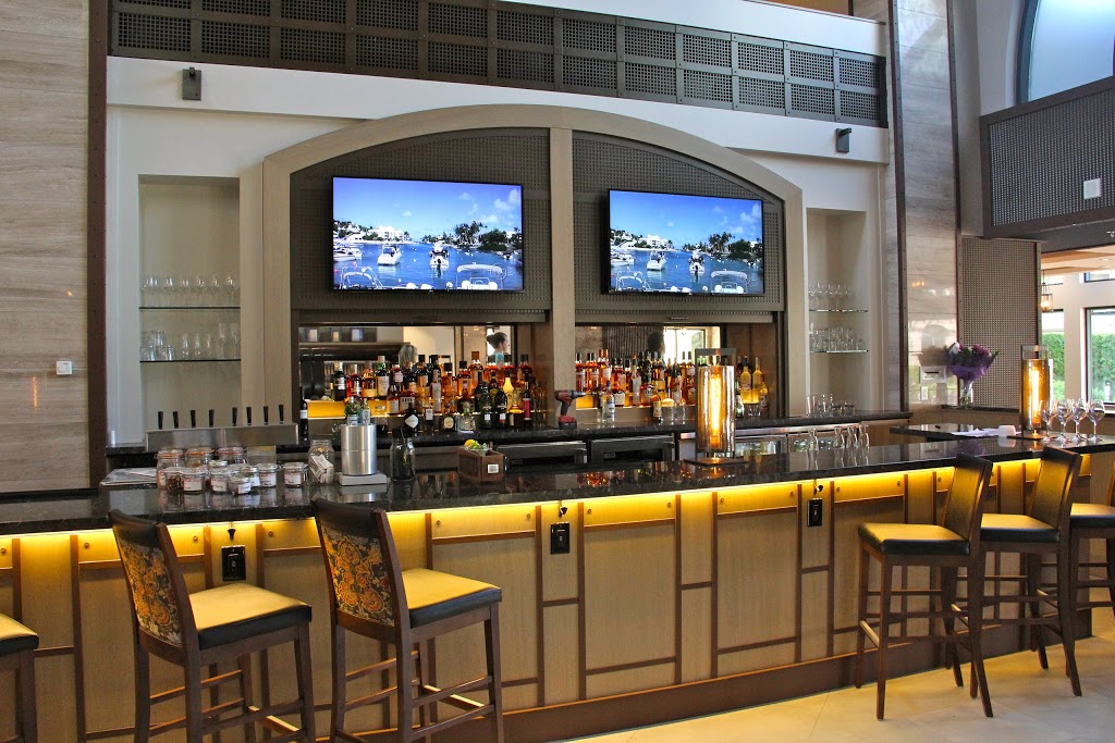 OAK + CRU Social Kitchen & Wine Bar | 1310 Water St, Kelowna, BC V1Y 9P3, Canada | Phone: (250) 869-3508