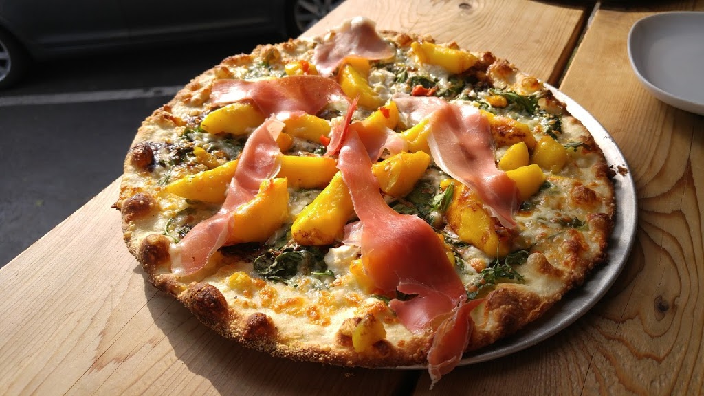 The Pie Plate | 1516 Niagara Stone Rd, Virgil, ON L0S 1T0, Canada | Phone: (905) 468-9743