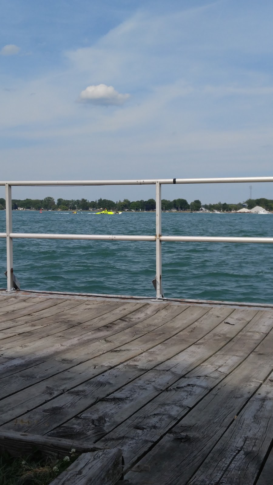 Palmer Park and Boardwalk | 200 N Riverside Ave, St Clair, MI 48079, USA | Phone: (810) 329-7121