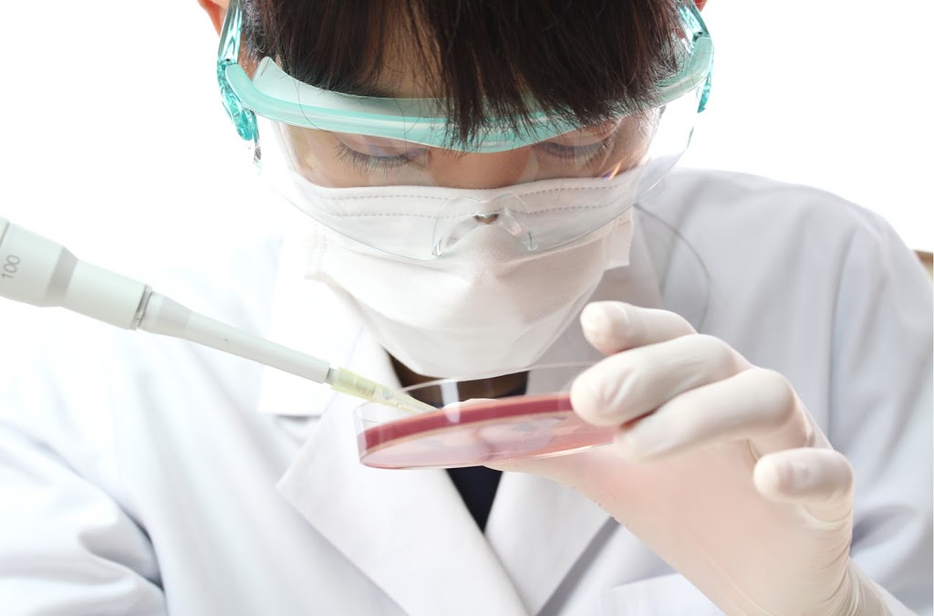 CLINIQUE MEDFUTURE INC. | 16305 lesplanade, Mirabel, QC J7N 0J9, Canada | Phone: (514) 378-7000