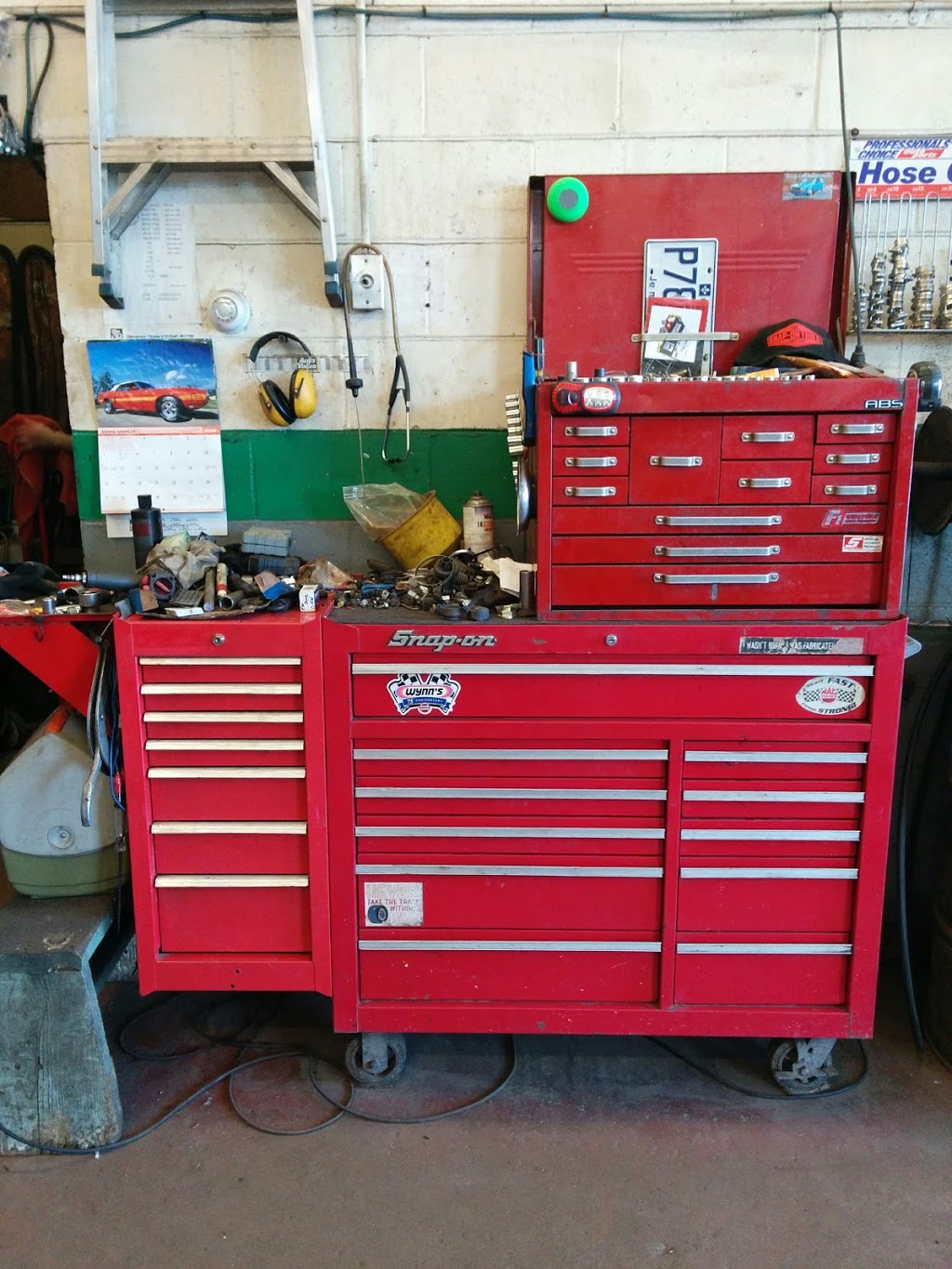 Service & Mecanique MLT Inc | 215 Côte de Terrebonne, Terrebonne, QC J6Y 1M8, Canada | Phone: (450) 621-7713
