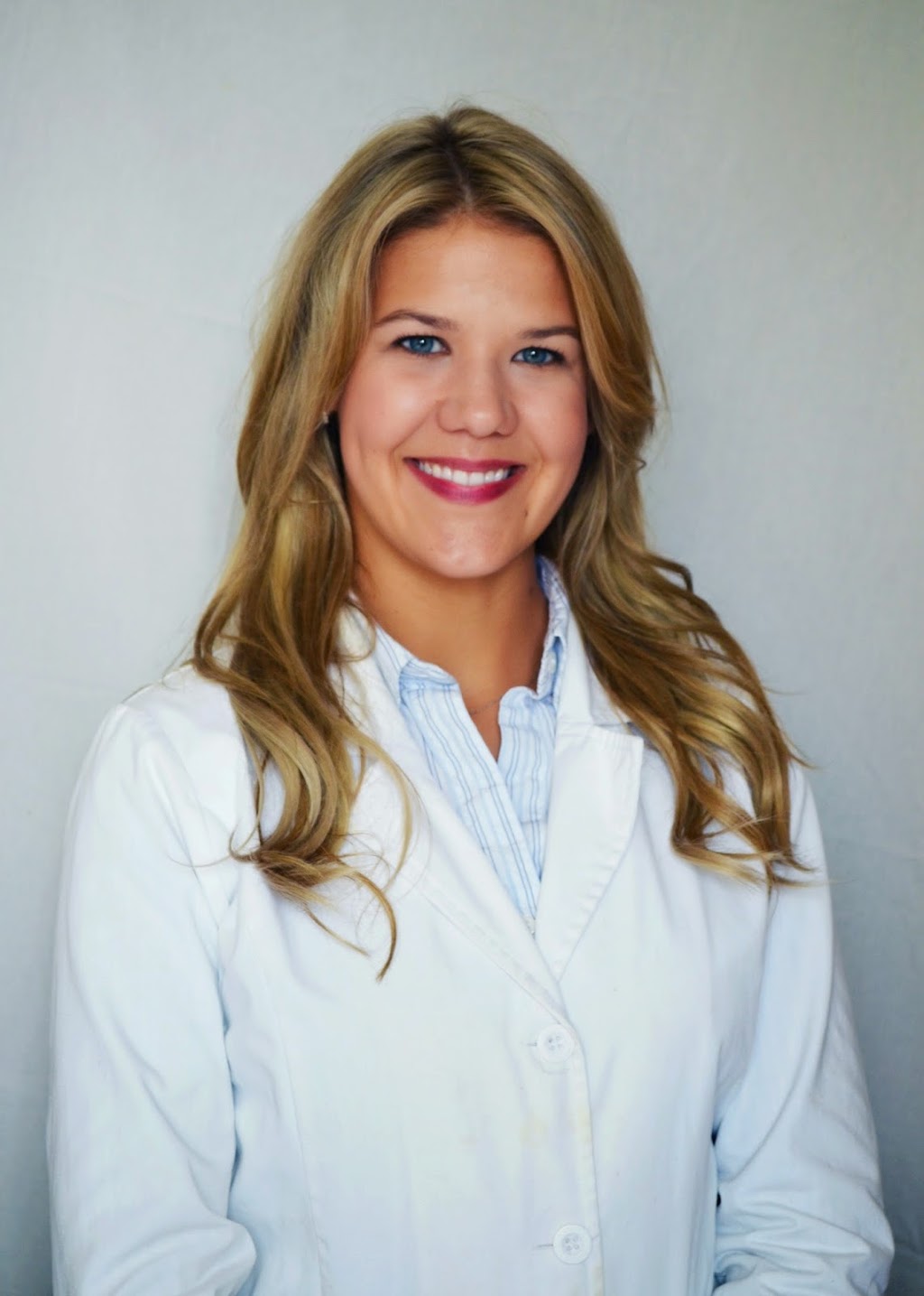 Denturologiste Marjorie Levesque d.d | 10 Boulevard de la Seigneurie E #200, Blainville, QC J7C 3V5, Canada | Phone: (450) 433-3368