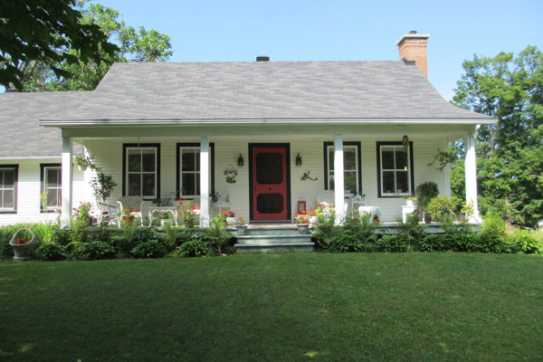 Shoreline Press | 122 Rue Main, Hatley, QC J0B 4B0, Canada | Phone: (819) 416-0712
