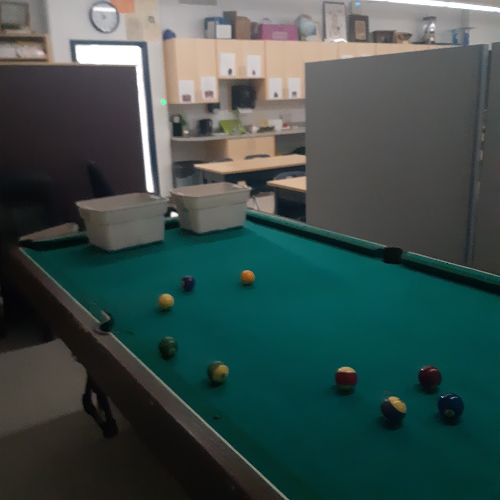 Eastview Middle School | 3929 40 Ave, Red Deer, AB T4N 2W5, Canada | Phone: (403) 343-2455