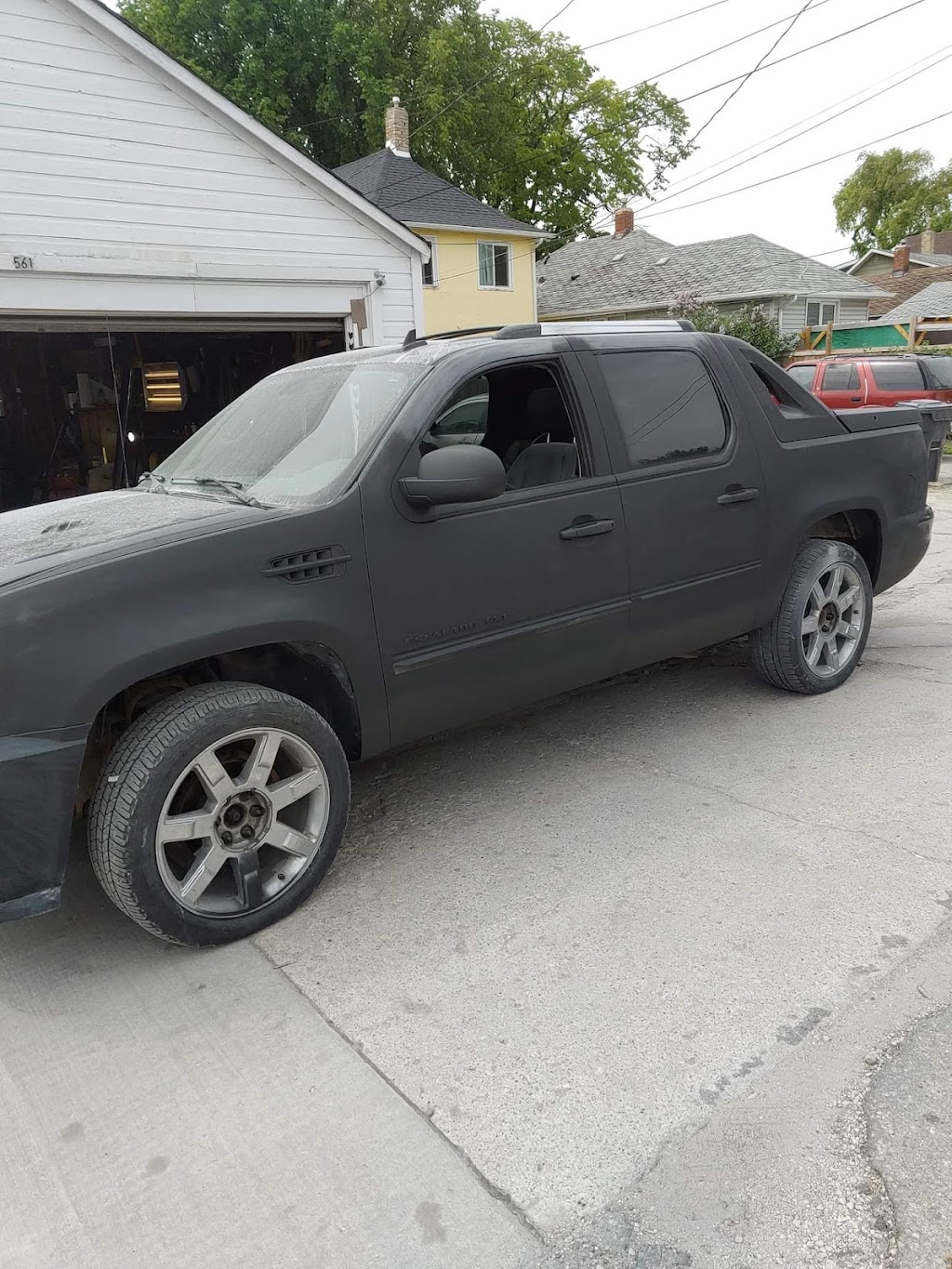 Blacks Auto & Towing | 486 Boyd Ave, Winnipeg, MB R2W 1P8, Canada | Phone: (204) 521-1019
