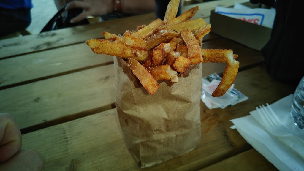 Ga-Ga Patates | 1123 Rue Saint-Louis, Gatineau, QC J8T 2R8, Canada | Phone: (819) 568-7034