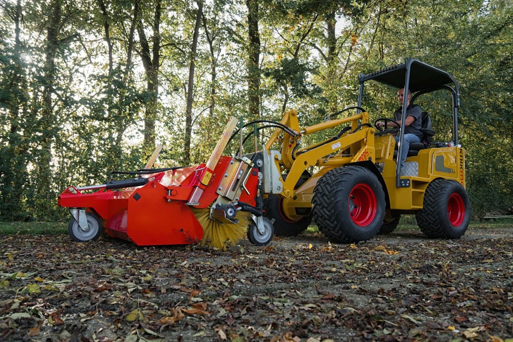 WILLSI POWER Mini Loaders LTD. | 49180 Yale Rd Unit B, Chilliwack, BC V4Z 0B2, Canada | Phone: (604) 316-3148