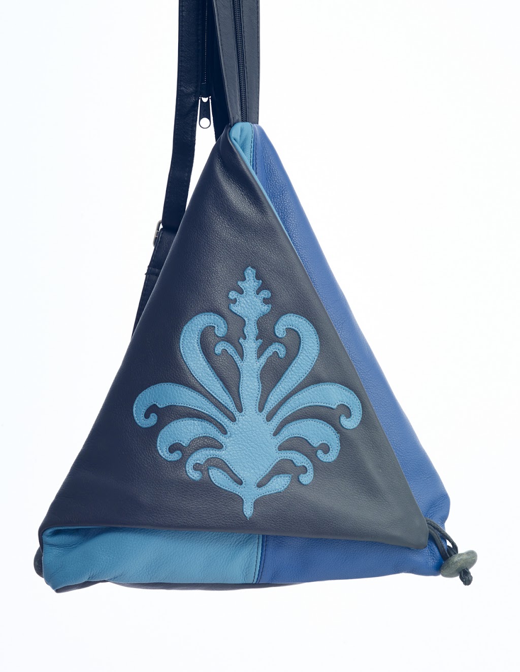 Anita Jackel Leather Design | 2680 Islands View Dr, Gabriola, BC V0R 1X7, Canada | Phone: (250) 247-9817