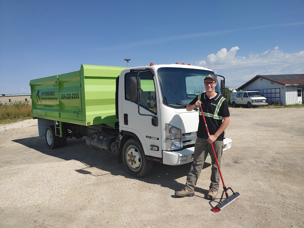 Affordable Junk Removal | 2273 Wenzel St, East Saint Paul, MB R2E 0J5, Canada | Phone: (204) 222-2333
