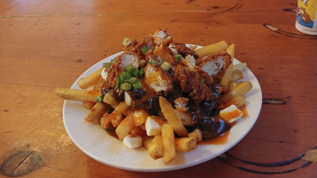 Wild Wing Restaurant | 985 Paisley Rd, Guelph, ON N1K 1X6, Canada | Phone: (519) 837-9977
