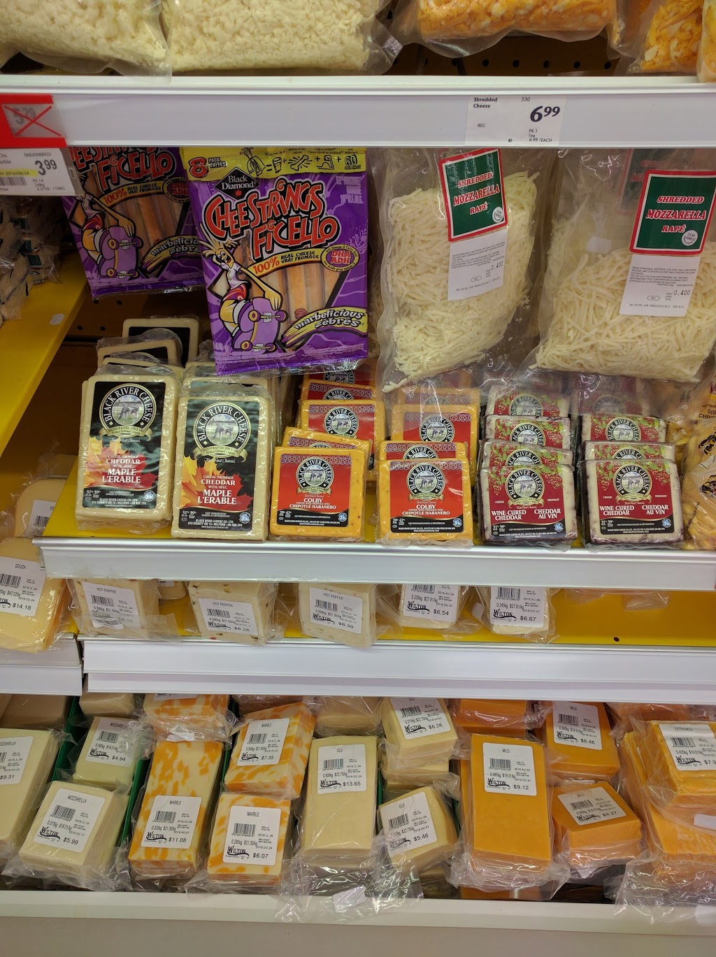 Foodland - Verona | 6145 Road 38, Verona, ON K0H 2W0, Canada | Phone: (613) 374-2112