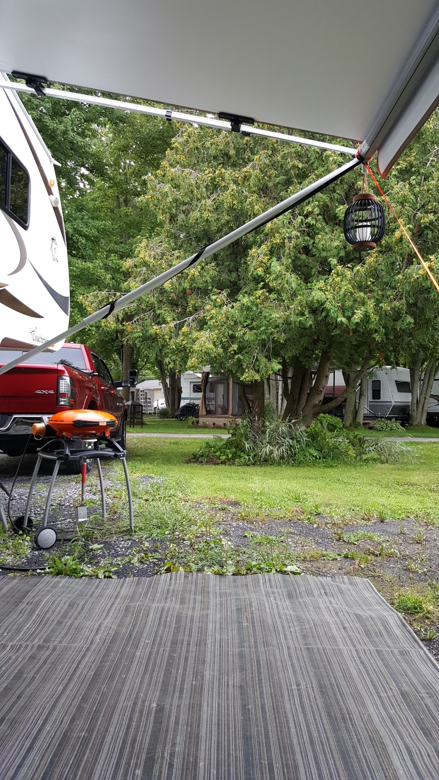Camping Oasis Du Richelieu | 176 Rang Goyette, Henryville, QC J0J 1E0, Canada | Phone: (450) 294-2332
