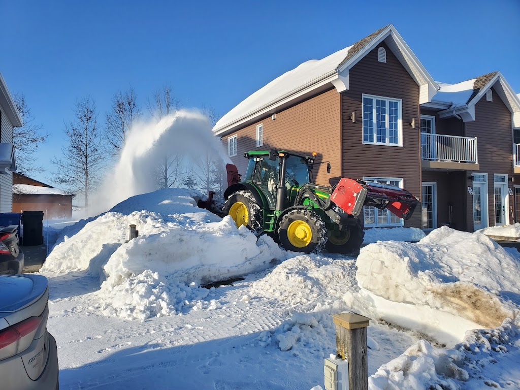 ✅ Les Entreprises G-PRO - Déneigement Saint Bernard de Beauce | 1828 Rue St Georges, Saint-Bernard, QC G0S 2G0, Canada | Phone: (418) 387-0534