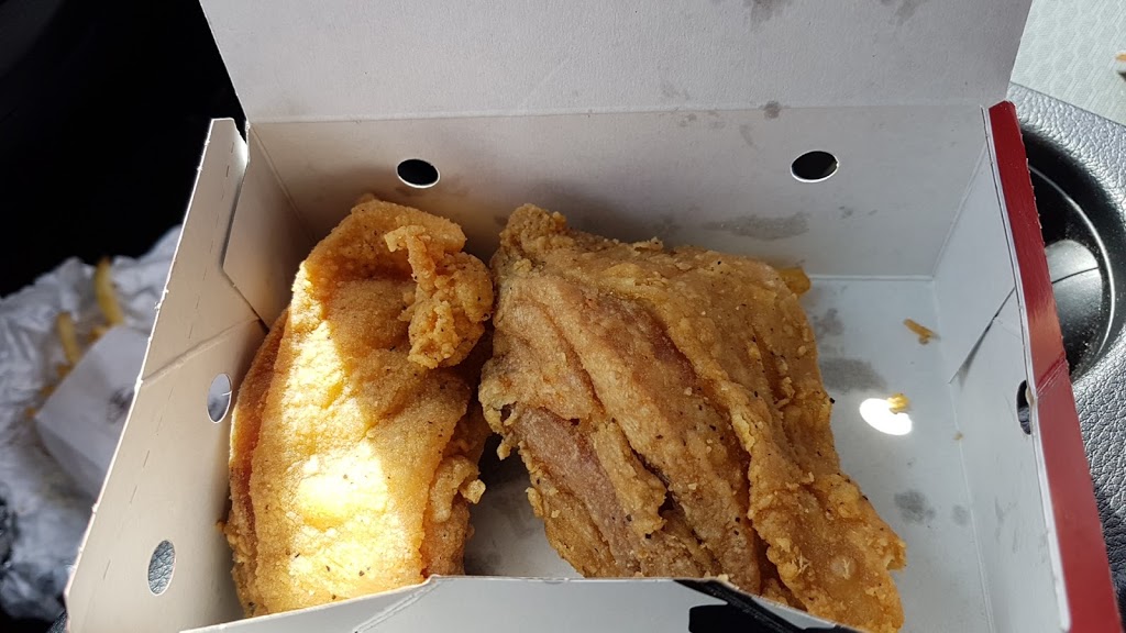KFC | 655 Davis Dr, Newmarket, ON L3Y 2R2, Canada | Phone: (905) 895-3372