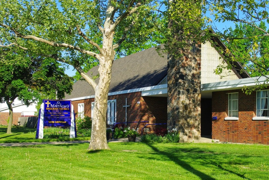 Saint Matthews Anglican Church | 1600 Norfolk St, Windsor, ON N9E 2X9, Canada | Phone: (519) 969-1510
