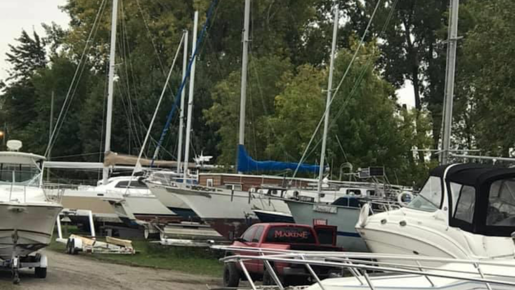 Marina GLB Marine Inc | 430 Rue Principale, Île-aux-Noix, QC J0J 1G0, Canada | Phone: (514) 246-6755
