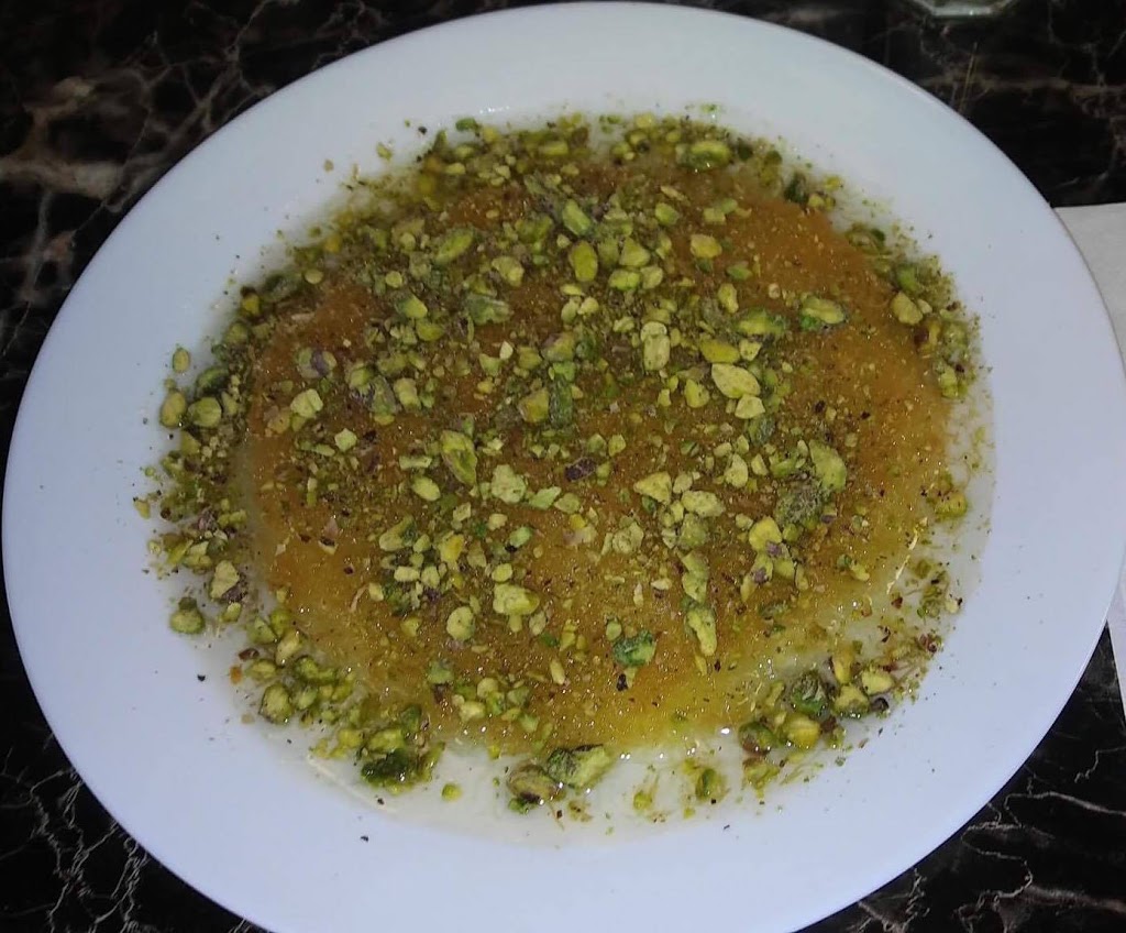 Mazzika Cafe & Restaurant | 1077 N Service Rd, Mississauga, ON L4Y 1E1, Canada | Phone: (905) 615-9595