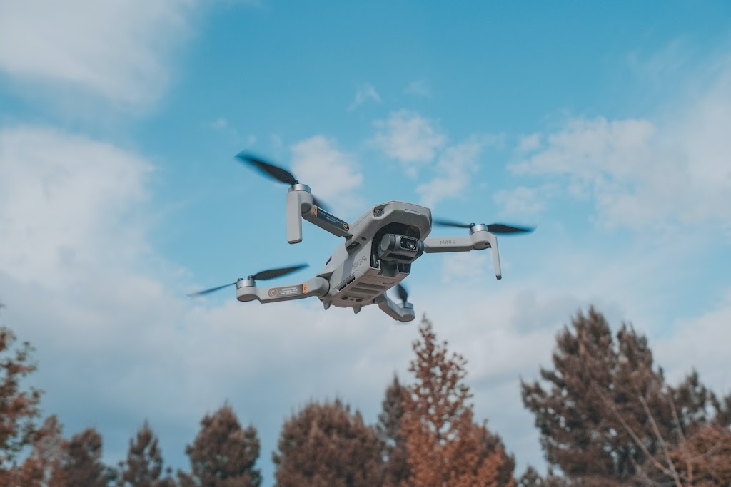Krafty Retirement Drone Works | 109 Lady Jennifer Way, Dunrobin, ON K0A 1T0, Canada | Phone: (613) 869-1090