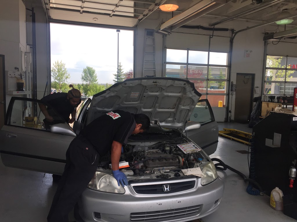 Lube City | 500, 9650 Harvest Hills Blvd. NE, Calgary, AB T3K 0B3, Canada | Phone: (855) 643-5823