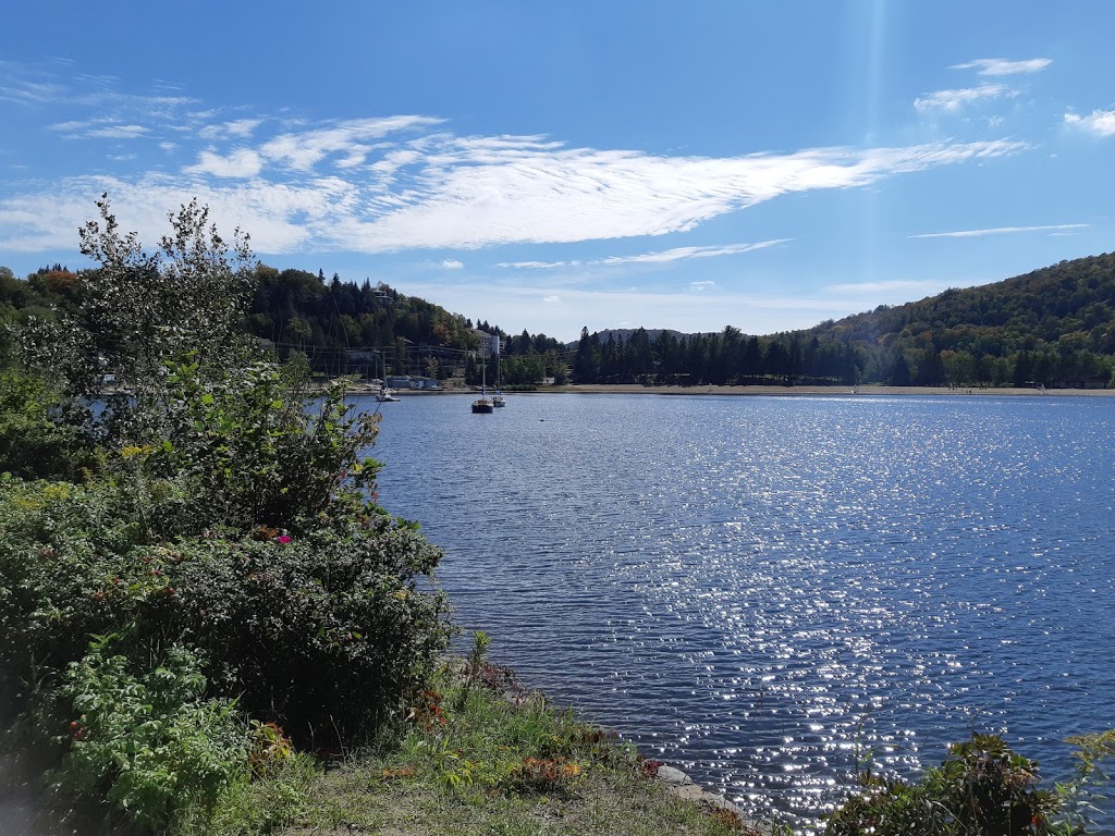 Auberge du Lac des Sables | 230 Rue Saint Venant, Sainte-Agathe-des-Monts, QC J8C 2Z7, Canada | Phone: (819) 326-3994