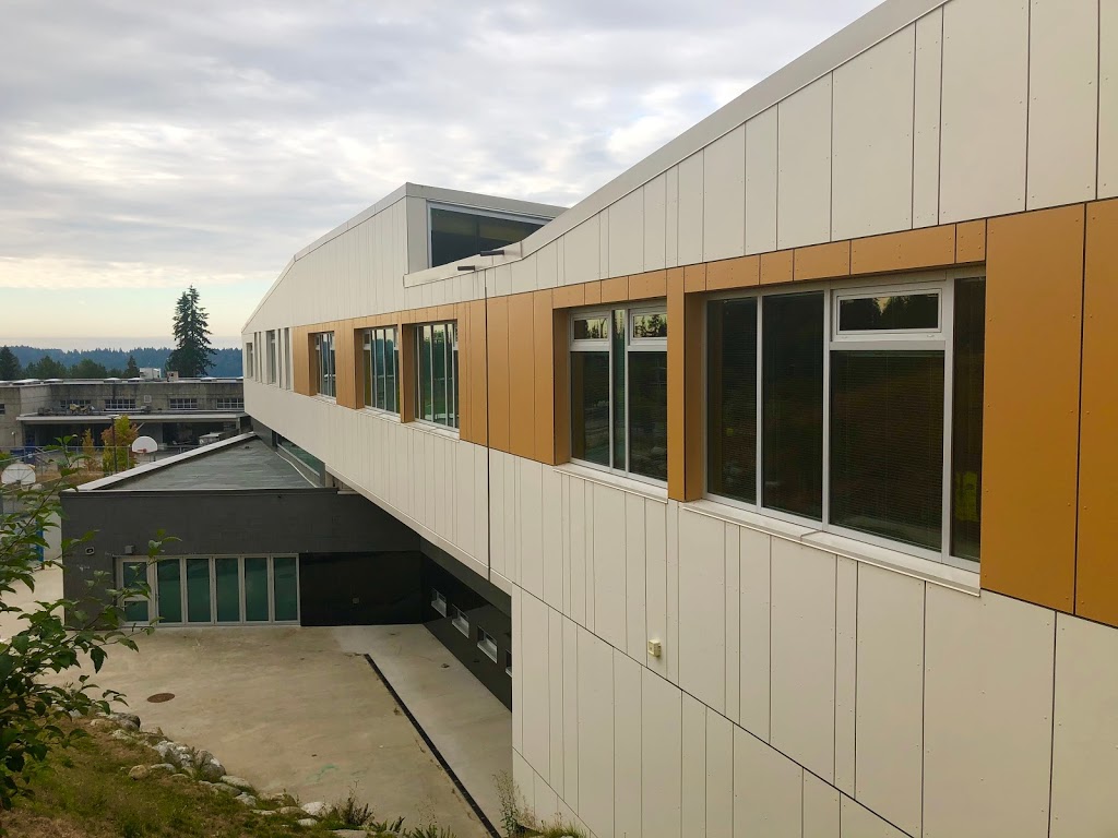 Eagle Mountain Middle School 110 Dogwood Dr Anmore BC V3H 5G1 Canada
